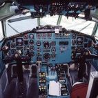 tu-154m cockpit