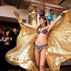 Samba Brazylijska! Tancerka rewii Afro Carnaval