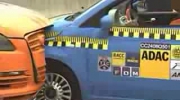 Crash test Fiata 500 i Audi Q7