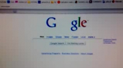 Trik z wyszukiwarką Google - zaskocz znajomych!!!