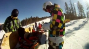 Świetny snowboardowy trick