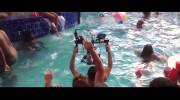 Jak wykonano skomplikowane ujęcie w basenie w filmie 