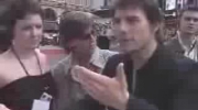 Tom Cruise i mikrofon