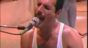 Queen- We Will Rock You and We Are The Champion (Live)
