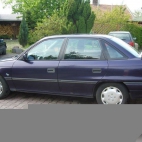 Opel Astra Sedan 1.8 galeria