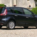 tapety Renault Grand Scenic II 1.6 16v