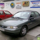 Ford Mondeo 1.8 zdjęcia