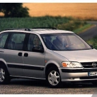 galeria Opel Sintra 2.2 GLS