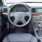 dane techniczne Opel Vectra Caravan Comfort 2.5 V6