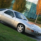 Porsche 928S Automatic