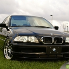 BMW 325i zdjęcia