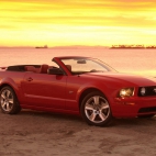 galeria Ford Mustang GT Convertible