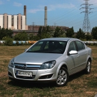 zdjęcia Opel Astra 1.8