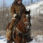 Władimir Putin w stroju eskimosa i na koniu