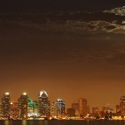 BigPhoto księżyc nad miastem