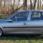 Opel Vectra 1.8 Hatchback dane techniczne
