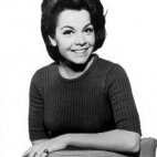 tapety Annette Funicello