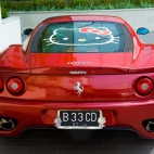 Hello-Kitty-Ferrari1.jpg