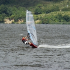 Roberto windsurfing