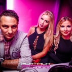 Piękna dziewczyna w jednym z polskich klubów