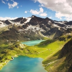 italian-landscape-mountains-nature.jpg