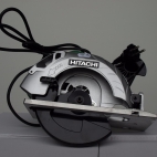 HITACHI PILARKA TARCZOWA C6SSNS.JPG