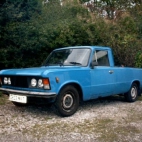 Fiat 125 pickup.jpg