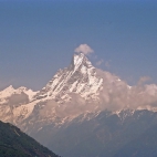 1113px-Machapuchare.jpg