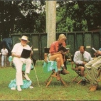 946068_656941497691971_1102405613_n.