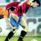 Piłkarz z gołą dupą !