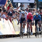 000CV58H77C6VWWT-C122-F4