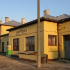 20210823125509Przysuchatrainstation21070601.jpg_732-419