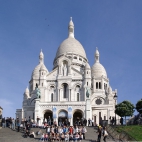 800px-Paris_Sacre_Coeur_BW_1