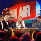 Kabaret pod wyrwigroszem - Zuch dziewczyna - Dzięki Bogu już Weekend