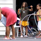 article-2667590-1F167E3A00000578-676_634x478