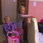 Leah Messer Spanks Daughter on Mom 2 - CDA