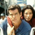 jutro nie umiera nigdy