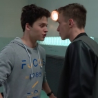 Uczeń dostał kosą po żebrach!