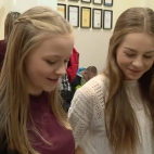 Najlepsze przyjaciółki pokłóciły się o jednego lajka [Szkoła odc. 525]