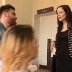 Irek chciał ostrzec kumpla przed dziewczyną złodziejką