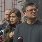 Wojna w Ukrainie. Dmytro Kułeba w Warszawie o Buczy - TVN24