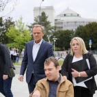 iwona hartwich tusk protest polityczny