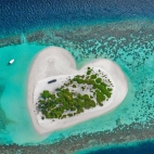 MaldivesHeart_1920x1080