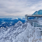 ZugspitzeGipfelstation_1920x1080