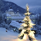 Holiday Wallpaper HD 225