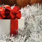 Holiday Wallpaper HD 300