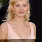 Elisha Cuthbert (286)