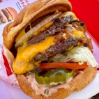 380275922_10223918780578346_6558882071249602922_n