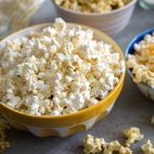 homemade-microwave-popcorn-2