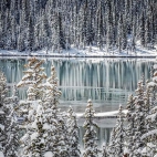 FrozenLakeBanff_1920x1080